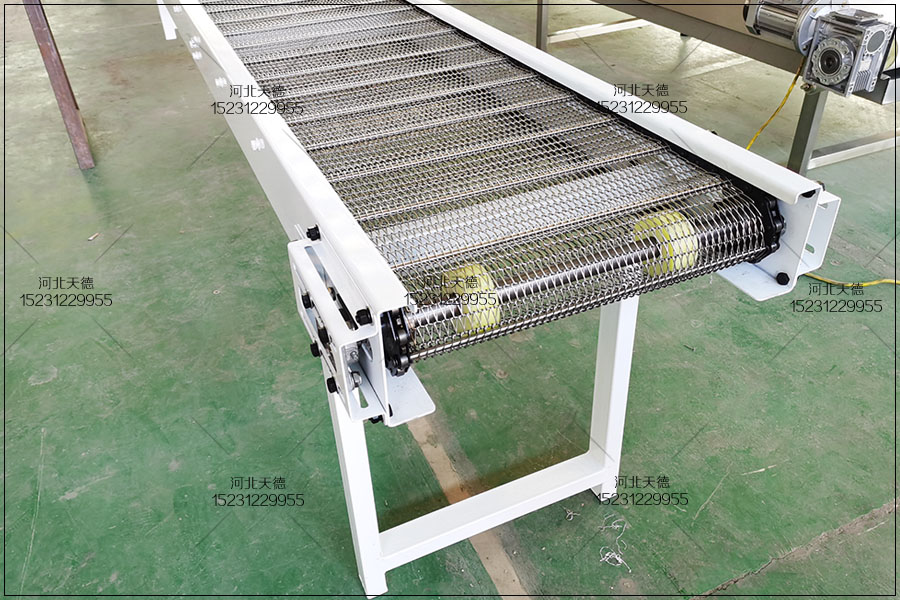 網(wǎng)帶輸送機(jī)